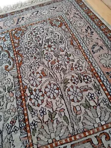 Vintage Multicoloured 100% Silk Kashmir Rug With Tree Of Life Design. 126 X 77cm - Picture 1 of 13