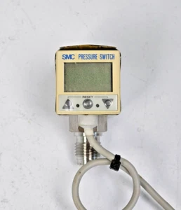 Interruptor de presión SMC ZSE6B-A2-67L - Imagen 1 de 6