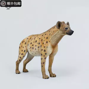 JXK1/6 African hyena model simulation grass native animal desktop decorations - Picture 1 of 11