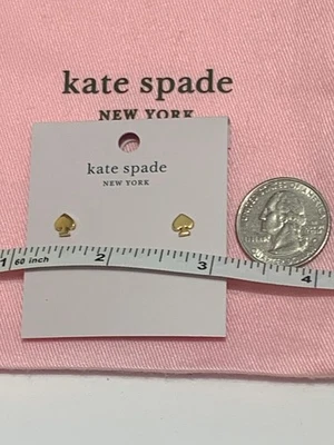 PENDIENTES KATE SPADE NEW YORK Oro PACAS TACHUELAS $45 más Bolso Rosa Foto 1 de 3