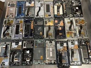 Lot Of 24! Samsung Galaxy Mixed LCD and Frame Cracked Glass - Picture 1 of 11