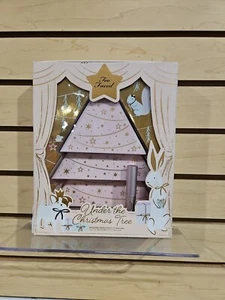 Too Faced Under the Christmas Tree Eye Shadow Makeup Palette & Mascara NIB - Picture 1 of 7