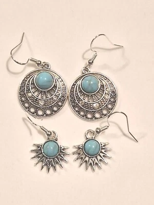 Pack of 2 Tibetan silver and turquoise retro style earrings on 925 silver hooks — 第 1/4 张图片
