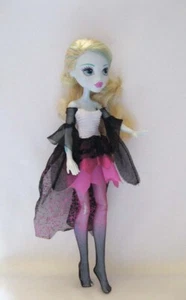 Monster High Lagoona Blue 2008 Fashion Doll - Picture 1 of 3