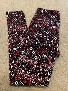 NEW OS LuLaRoe SOLID BLACK Leggings Triangles Chevron Aztec Geometric One Size - Picture 1 of 2