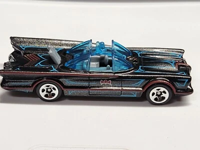 LOOSE - BATMAN - TV SERIES BATMOBILE - BLUE PINSTRIPE - K6147 - Image 1 of 4