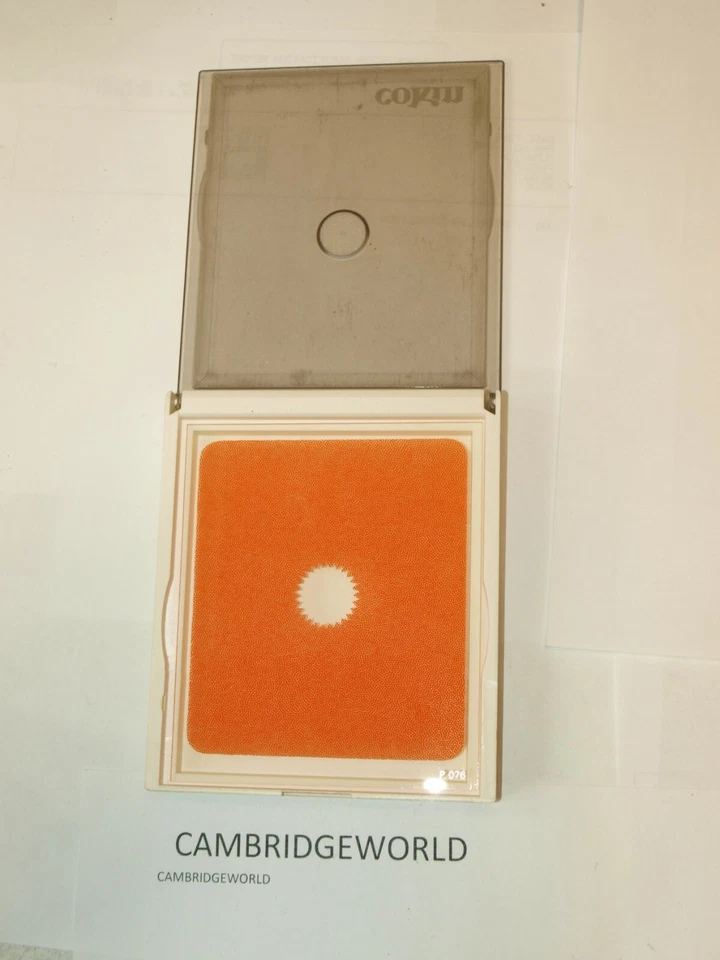 COKIN 076 P SPOT WIDE ANGLE ORANGE FILTER in CASE NEW OLD STOCK - Image 1 of 1