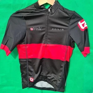 Tredz Agilis Womens CyclingJersey Black Red Short Sleeves Small and Large NEW - Picture 1 of 3