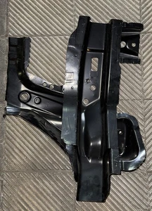 Subaru 3/4 51620FE040 Frame Side Front 3/4 Front RH 51620FE041 51620FE042 - Foto 1 di 9