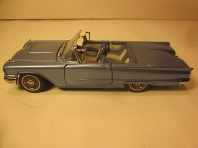 FRANKLIN  MINT 1/43 DIECAST "1958 FORD THUNDERBIRD CONV." CLASSIC  '50s SERIES - Image 1 of 4