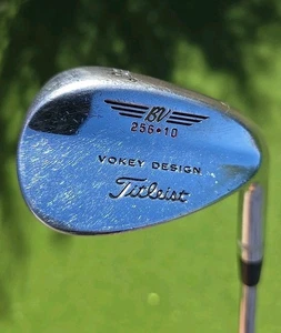 Titleist Vokey Design 256.10 56° Loft 10° Bounce Tour Chrome Wedge New Grip 35" - Picture 1 of 14