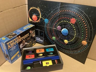 Trivia Adventure 1986 Juego de Mesa Repuestos Juego Espacial De Colección Años 80 Juego Infantil Foto 1 de 4