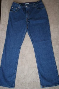 Levis 550 Jeans Boys 12 M 32x31 Blue Relaxed Boot Cut Stretch - Picture 1 of 10