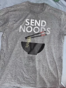 Markenloses T-Shirt Größe M grau. "Send Hoods" - Bild 1 von 4