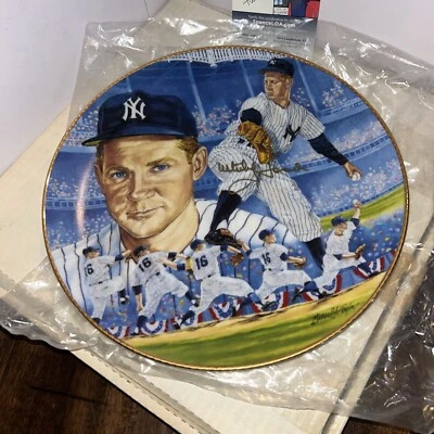 Gartlan USA Inc 10" Plate Whitey Ford New York Yankees Autographed, PSA COA - Image 1 of 4