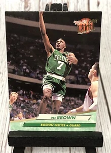 1992-93 Fleer Ultra Basketball Card #9 Dee Brown - Boston Celtics - Picture 1 of 4
