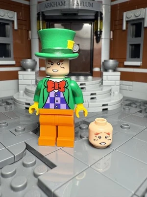 Lego Batman The Video Game 2008 Mad Hatter Custom Minifigure *RARE* - Image 1 of 4