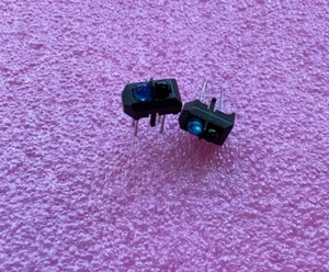 66pcs TCRT5000 Vishay Reflective Optical Sensor 15mm - Picture 1 of 1