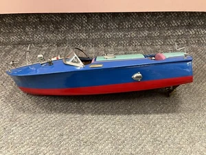 * RARE VINTAGE WOODEN MODEL BOAT BLUE&RED MADE IN JAPAN BATTERY OPERATED *ST - Picture 1 of 9