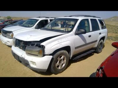 Used Front Right Lower Lower Control Arm Front fits: 2002 Chevrolet Trailblazer - Image 1 of 4