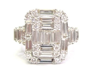 2,65 TCW Baguettes und runde Brillanten quadratischer Diamant Ring F VVS-2 18Kt WG - Bild 1 von 9