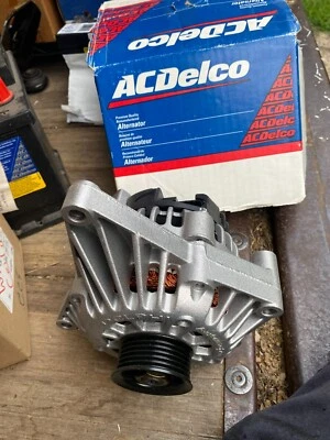 (1) OE GM Remanufactured AC Delco 1997 1998 Buick Park Avenue Alternator 3.8L V6 - Image 1 of 4