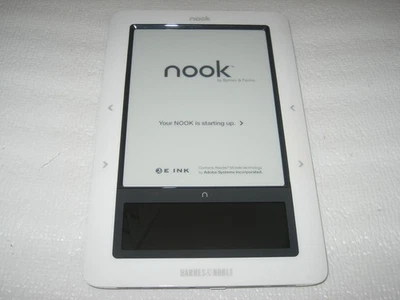 Vintage NOOK - Barnes & Noble 1st Edition E Reader BNRZ100 - Need Battrey oo - Image 1 of 2