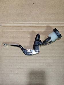 BMW S1000RR S1000 2010-2014 OEM depósito de cilindro maestro de freno delantero - Imagen 1 de 5