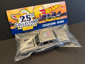 Hot Wheels 25° COLLEZIONISTI NAZIONALI Dodge 330 ARGENTO Codice 3 Dinner Baggie Auto - Foto 1 di 6