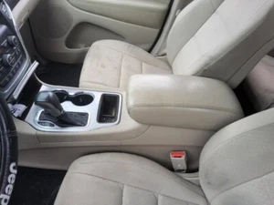 2018-2022 Jeep Grand Cherokee Front Floor Centre Console Tan Assembly OEM - Picture 1 of 1