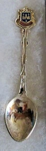 #42) SILVER PLATED TEA SPOON ISLE OF WIGHT ISLAND IN SOUTH ENGLISH CHANNEL  - Picture 1 of 2