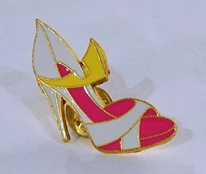 Disney Dornröschen Aurora Schuh Absatz Slipper Trading Pin - Bild 1 von 2