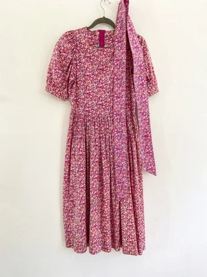 Vestido de cabaña floral de algodón rosa Laura Ashley vintage de la década de 1980 US8/UK10/EUR36 Foto 1 de 4