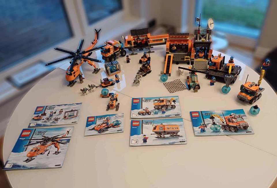 LEGO City Arctic Expedition Collection 60036 60035 60034 60033 60032 Manuales Com Foto 1 de 1