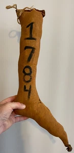 Handgefertigter primitiver Stoff 1784 Weihnachten Strumpf Wanddekoration 21" lang Land - Bild 1 von 3