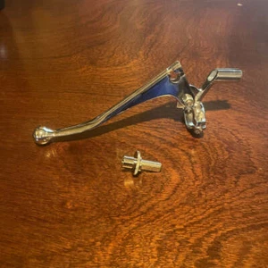 Palanca de embrague estilo Reino Unido de 1 pulgada (lado izquierdo) para motocicletas británicas (cromo) - Imagen 1 de 3