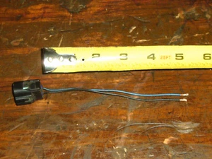 Connector Pigtail for PRIZM PRISM COROLLA VACUUM VALVE 90910-12210 90910-12255 - Picture 1 of 4