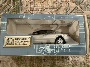 Brookfield Collectors Guild 1995 Dodge Stratus 1/25 Promo Model Silver NIB - Picture 1 of 4