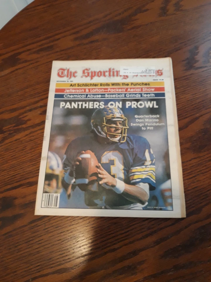 NOVEMBER 28,1981-THE SPORTING NEWS-DAN MARINO OF THE PITTSBURGH PANTHERS(MINT) - Image 1 of 1
