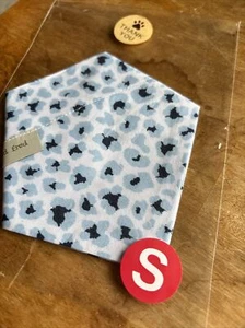 Blue Leopard - SMALL Dog bandana slide on - Neckerchief - Handmade - Picture 1 of 3