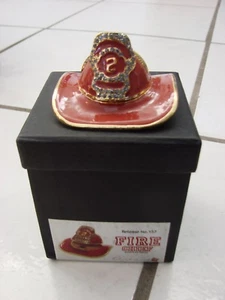 Art Form Fine Collectibles Fire Chief helmet #157 Trinket Box - Bild 1 von 1