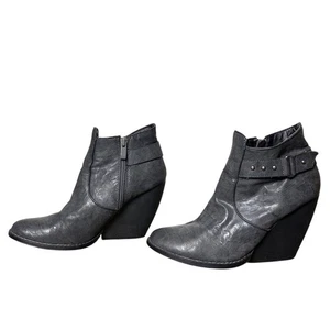 Sehr flüchtige Stiefeletten Blockabsatz Gr. 9 Nieten Schnallenriemen Reißverschluss grau - Bild 1 von 14