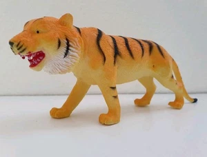 Tiger Wildlife Safari Tier PVC Kunststoff Actionfigur detailliert Boley EUC  - Bild 1 von 10