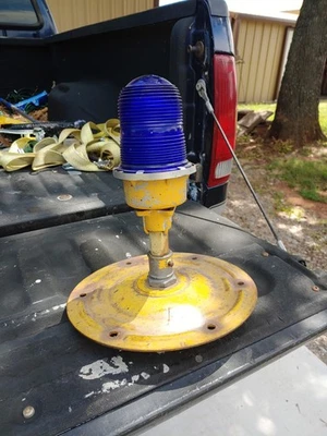 Genuine Airport Taxiway Light - Image 1 of 4