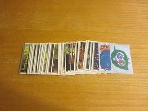 Lote de 117 pegatinas de álbum A Bug's Life 1999 con prismáticos lote 1 - Imagen 1 de 2