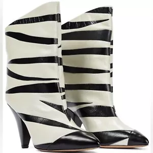 NUEVO EN CAJA Isabel Marant Leebu Botas de Cuero a Rayas de Cebra TALLA 35 PRECIO DE VENTA SUGERIDO POR EL FABRICANTE $1,390 - Imagen 1 de 14