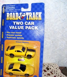 Road and Track Two Car Pack Mustangs MAISTO MIP - Picture 1 of 2