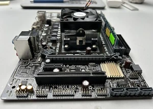 Asus A68HM-K Upgrade Kit - Mainboard + AMD Athlon 3,2 GHz + 4GB DDR-RAM - Bild 1 von 3