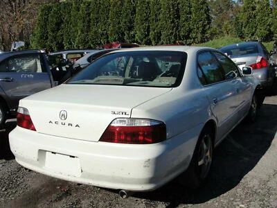 Lower Control Arm Front ACURA TL Left 99 00 01 02 03 - Image 1 of 4