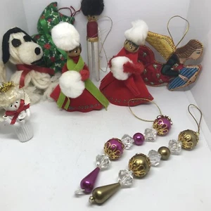 LOT 9 Vtg Christmas Ornaments Snoopy Wood Pin Pipe Cleaner Plastic Fabric Mixed - Picture 1 of 12